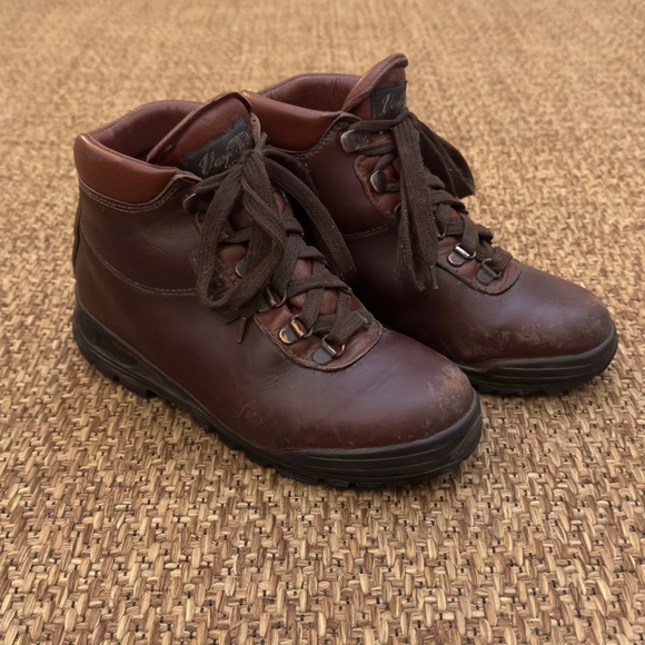 Vintage Vasque Skywalk GORE-TEX Hiking Boots - Picture 4 of 12